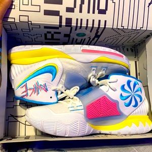 Nike Kyrie 6. Hard to find color-way. Brand new !!